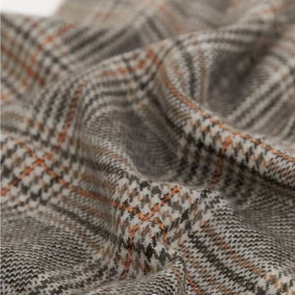 New Look heritage check scarf in mink - Picture 6 of 6